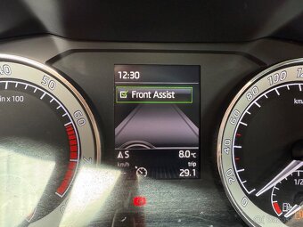 ŠKODA SUPERB KOMBI III 2017 1.4TSI SPORTLINE - 15