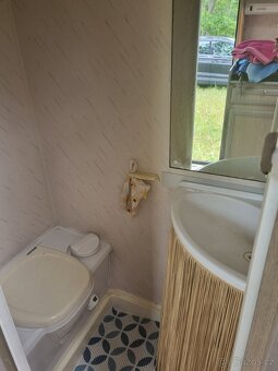 Obytný přívěs, karavan Alpine Sprite - 15
