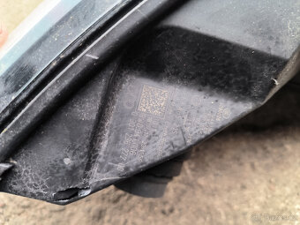 Přední xenonová světla Audi A4 B9(8W) 8W0941006,8W0941005 - 15
