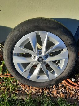 Škoda OCTAVIA IV 1,5 STYLE PLUS, 1. maj, 2024, Nové v ČR - 15