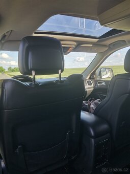 Jeep Grand Cherokee - 15