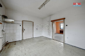 Prodej rodinného domu, 268 m², Janov - 15