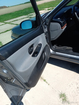 Peugeot 406 1.8 85kW benzín - 15