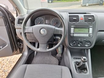 Volkswagen Golf 1.4i 16V 59KW TrendLine  Alu kola 18" - 15