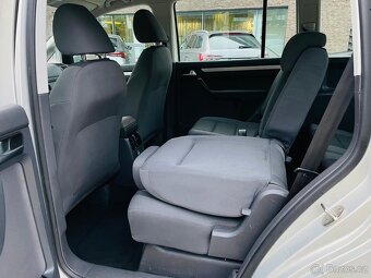 Volkswagen Touran 1.2TSI MANUÁL 77KW 7MÍST VÝHŘEV SENZORY - 15