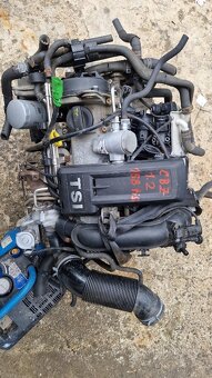 vw Jetta IV. 2010-2017 karoserie a motor CUUB (CUUA) - 15