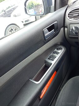 Ford Focus - 15
