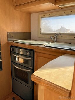 KARAVAN COMPASS MAGNUM CLASSIC 432 RV 2004 - 15