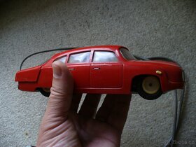Stare-sberatel auto na kabel-bateriove ovladani-TATRA-603 - 15