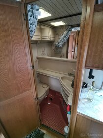 Karavan Hobby 495 Prestige - SOLÁRY - 15
