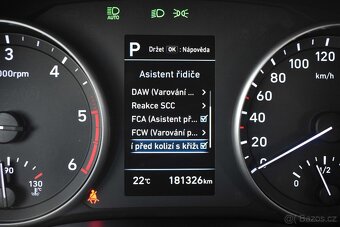 Hyundai i30 1.6 CRDi STYLE 2xPNEU AUTOMAT ČR - 15