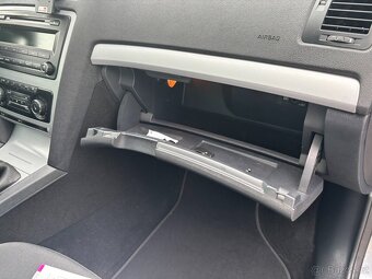 Škoda Octavia 2.0 Tdi 81kw Family r.v.2012, Serviska - 15