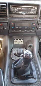 LAND ROVER DISCOVERY 2 - 15