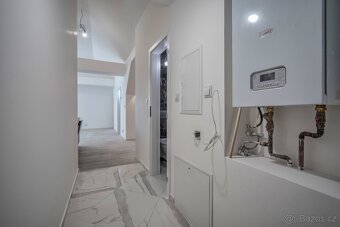 Prodej 3kk 55m2 po kompletní rekonstrukci – Centrum Kolína - 15