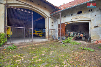Prodej rodinného domu, 320 m², Černiv - 15