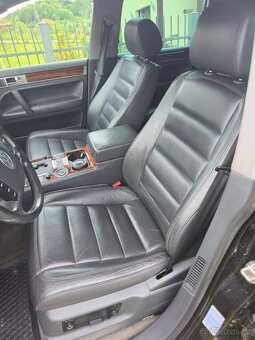 Touareg 5.0TDI V10, pěkný stav - 15
