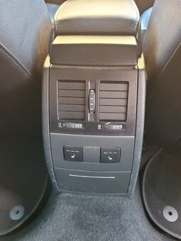 Octavia 1.8 Tsi 118kW DSG Laurin & Klement pěkný stav - 15