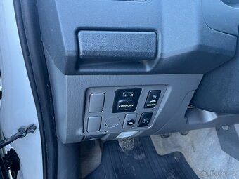 Toyota Hilux, 2,5 D-4D, 4WD, 2 sady KOL - 15