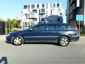 Volvo V70 2.4i - 15