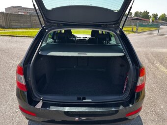 ŠKODA OCTAVIA 2.0 TDI Combi - 15