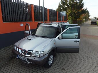 Nissan Terrano II 3.0 TD 4x4 tažné 3t 145500 km - 15