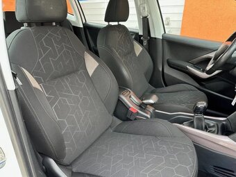 Peugeot 2008, 1.2 Puretech 60KW - 15