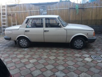 Wartburg s obyt.přívěsem - 15