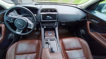 Jaguar F-Pace S 30d, původ ČR, 300ps, odpočet DPH, panorama - 15