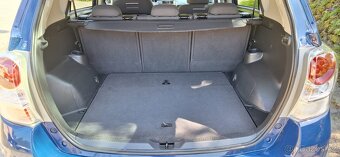 Toyota Verso 1.6i - 15