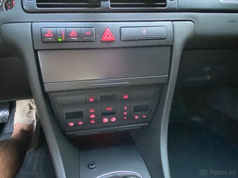 Audi A6 Allroad 2.5TDI 132KW - 15