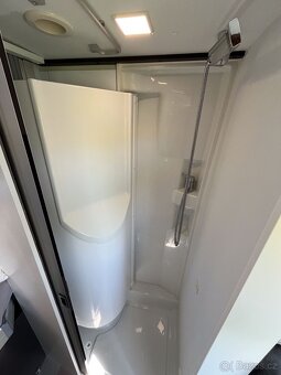 Adria Twin Supreme 640 SGX - 15