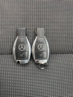 Mercedes Benz B180 B trída w246 - 15