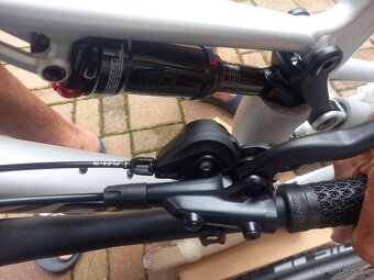 NOVÉ Celoodpružené MTB+ Škoda- Rockshox- Shimano Deore. - 15