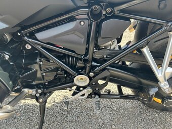 BMW R1250 GS (výroční edice 40 let GS) - 15