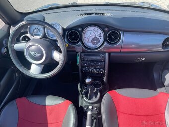 Mini Cabrio 1,6i 85 kw rok 2006 - 15