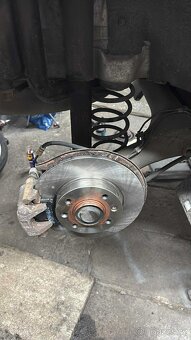 Peugeot 307 SPORT 2.0 HDI 79kw Nová STK,vzácný model - 15