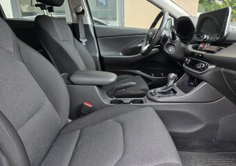 Hyundai i30 1.5-1.MAJITEL-AUTOMAT-ZÁRUKA - 15