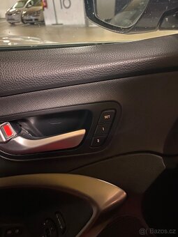 Prodám Hyundai grand Santafe 2,2 CRDI 7míst - 15