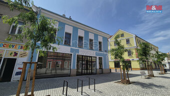 Pronájem obchodních prostor, 121 m2, Kladno, ul. Komenského - 15