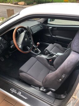 Alfa Romeo GTV 2,0 jts - 15
