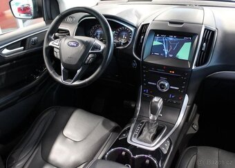 Ford Edge TDCI AWD PS Titanium Pano / DP nafta automat - 15