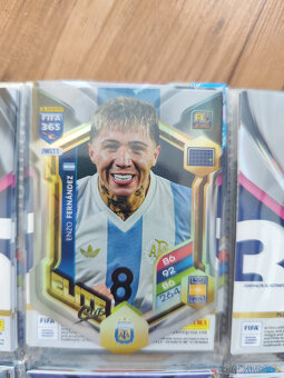 Fotbalové kartičky Adrenalyn - Fifa 365 2026 Jewel Elite Cut - 15