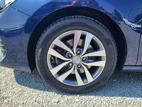 HYUNDAI i30 WG 1.6 CRDi 85kW STYLE - 1.majitel - ČR - 15
