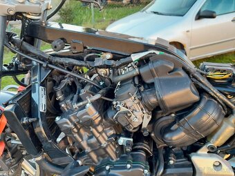 Honda CBF 600 N 2005, rozprodám po dílech - 15