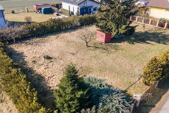 Prodej stavebního pozemku 1300 m2 v obci Záryby. - 15