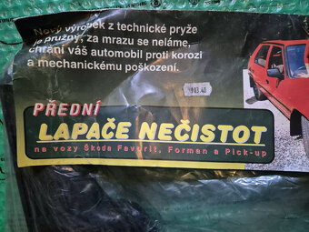 dobové přední zástěrky s nápisem FAVORIT Škoda Favorit, Favo - 15