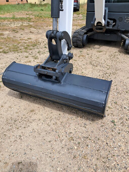 Bobcat E19 - 15