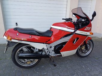 Kawasaki ZX 10 Tomcat - 15