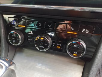 Škoda Superb 3 Combi 2.0TDI 140kW DSG - záruka Autodraft - 15