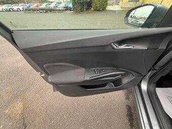 ŠKODA Fabia IV Ambition Plus TSI 70 kW nová ČR, 5 let záruka - 15